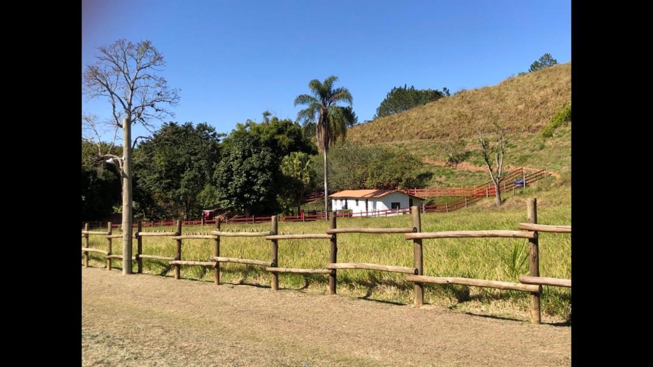 Vivenda Dos Guaranys -Um Projeto Ecologico - Casa Villa กงแซร์วาตอเรีย ภายนอก รูปภาพ